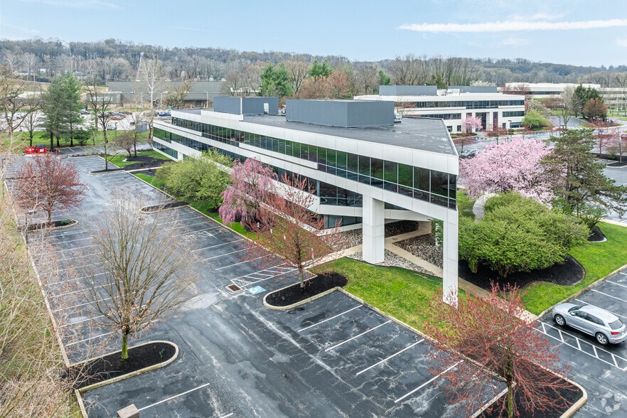 1180 W Swedesford Rd, Berwyn, PA for lease - Building Photo - Image 3 of 5