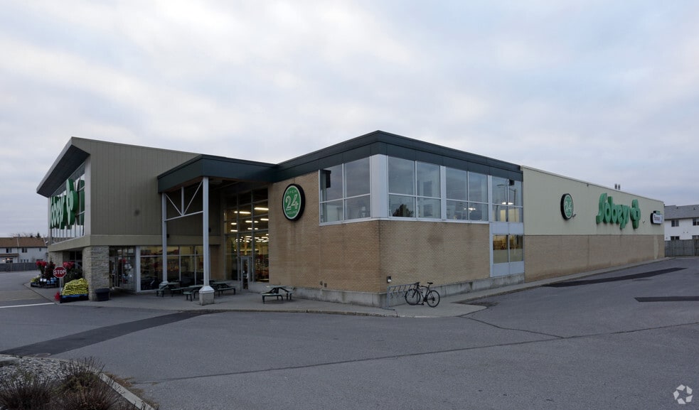 700 Terry Fox Dr, Ottawa, ON for lease - Building Photo - Image 2 of 2