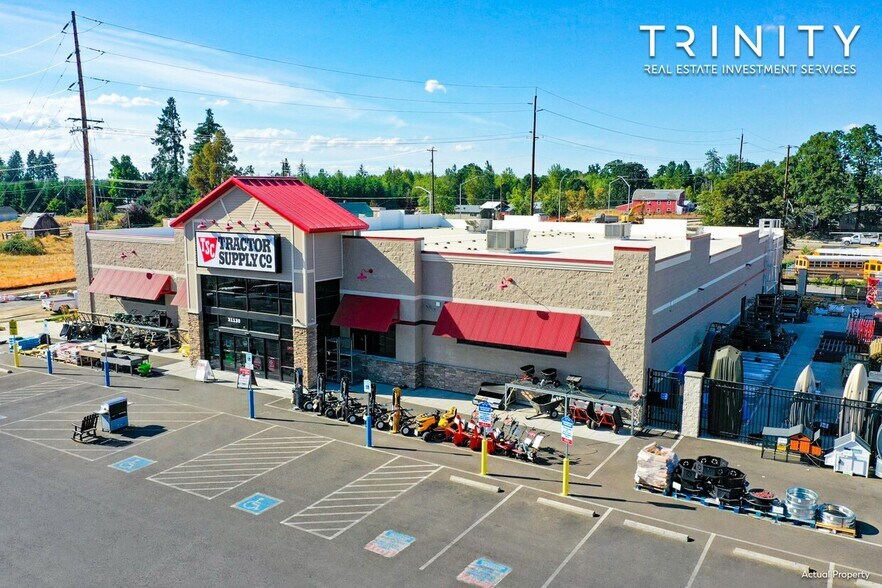 31130 S Hwy 213, Molalla, OR for sale - Primary Photo - Image 1 of 1