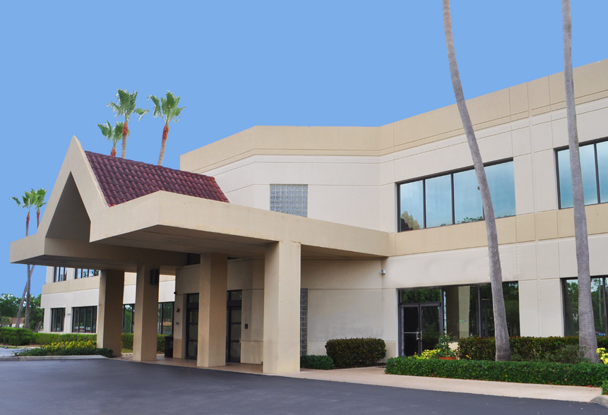 1025 Military Trl, Jupiter, FL for lease - Building Photo - Image 1 of 9