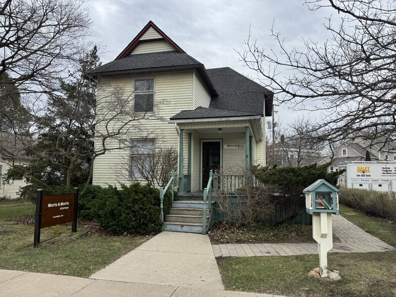 3258 Broad St, Dexter, MI for lease - Building Photo - Image 1 of 7