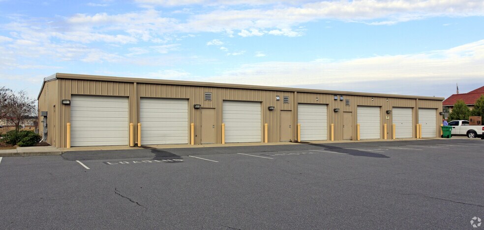 359 Enterprise Dr, Valdosta, GA for lease - Building Photo - Image 3 of 12