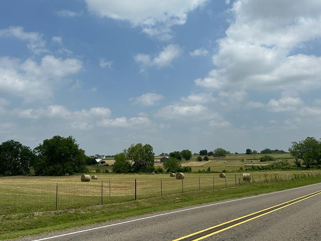 2988 Reagan Estates, Navasota, TX 77868