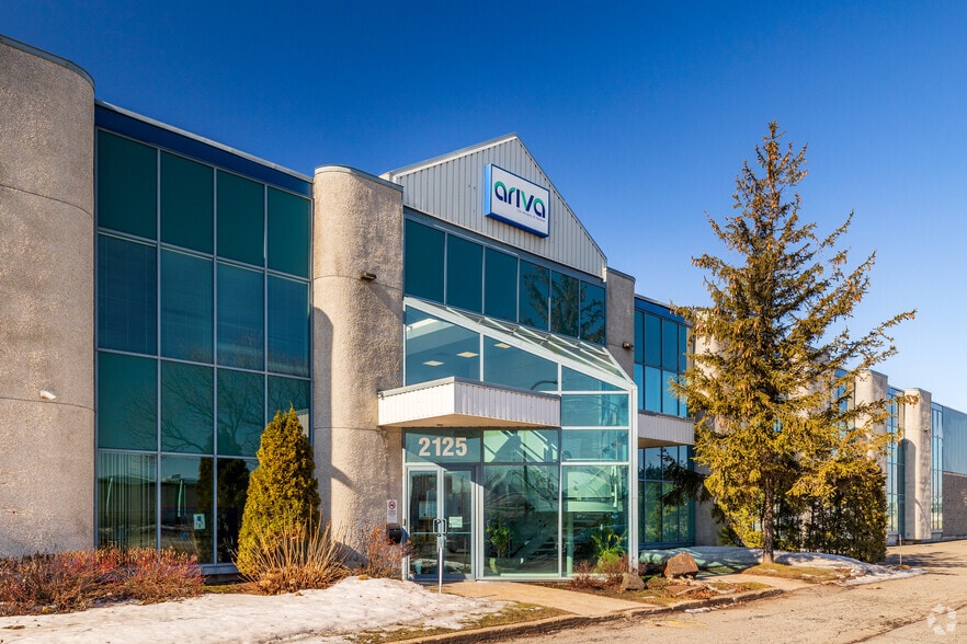 2125 23e Av, Montréal, QC for lease - Building Photo - Image 2 of 5