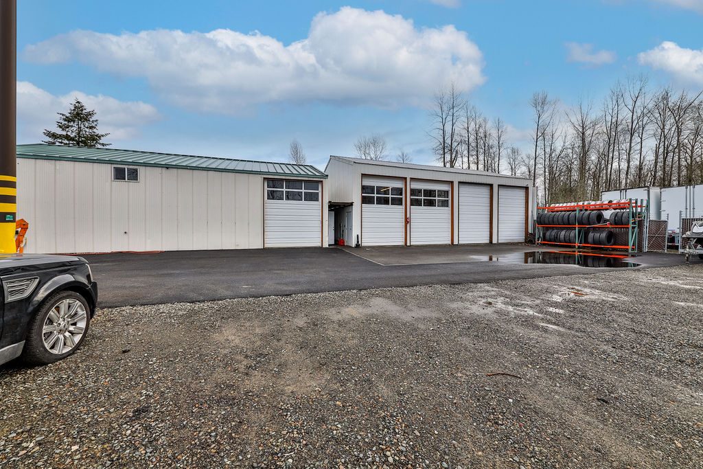 28300 112th St E, Buckley, WA 98321