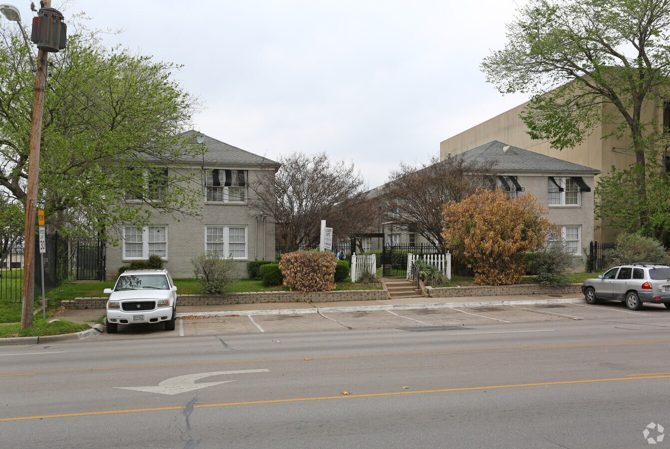 4619 Ross Ave, Dallas, TX 75204