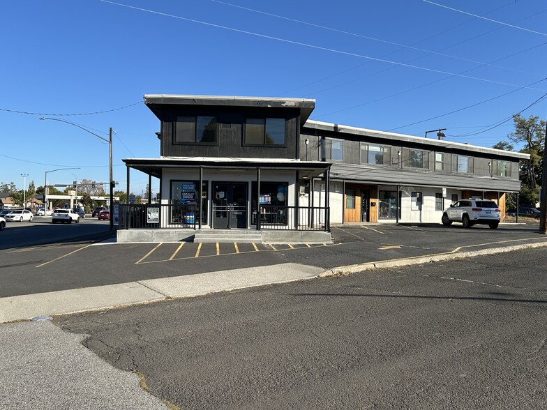 1717-1727 W Northwest Blvd, Spokane, WA for lease - Building Photo - Image 2 of 2