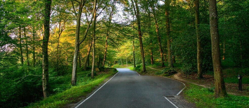 Office in Gif-sur-Yvette for lease - Building Photo - Image 3 of 44