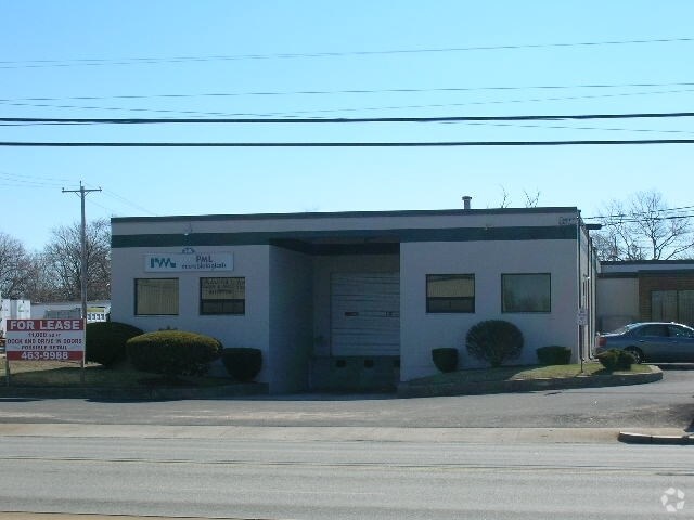 380 Jefferson Blvd, Warwick, RI for lease - Building Photo - Image 2 of 12