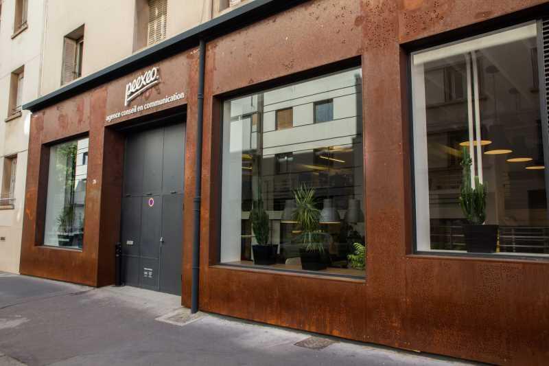 Office in Lyon for lease - Building Photo - Image 2 of 17