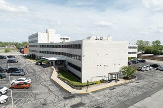 More details for 21100 Southgate Park Blvd, Maple Heights, OH - Office for Sale