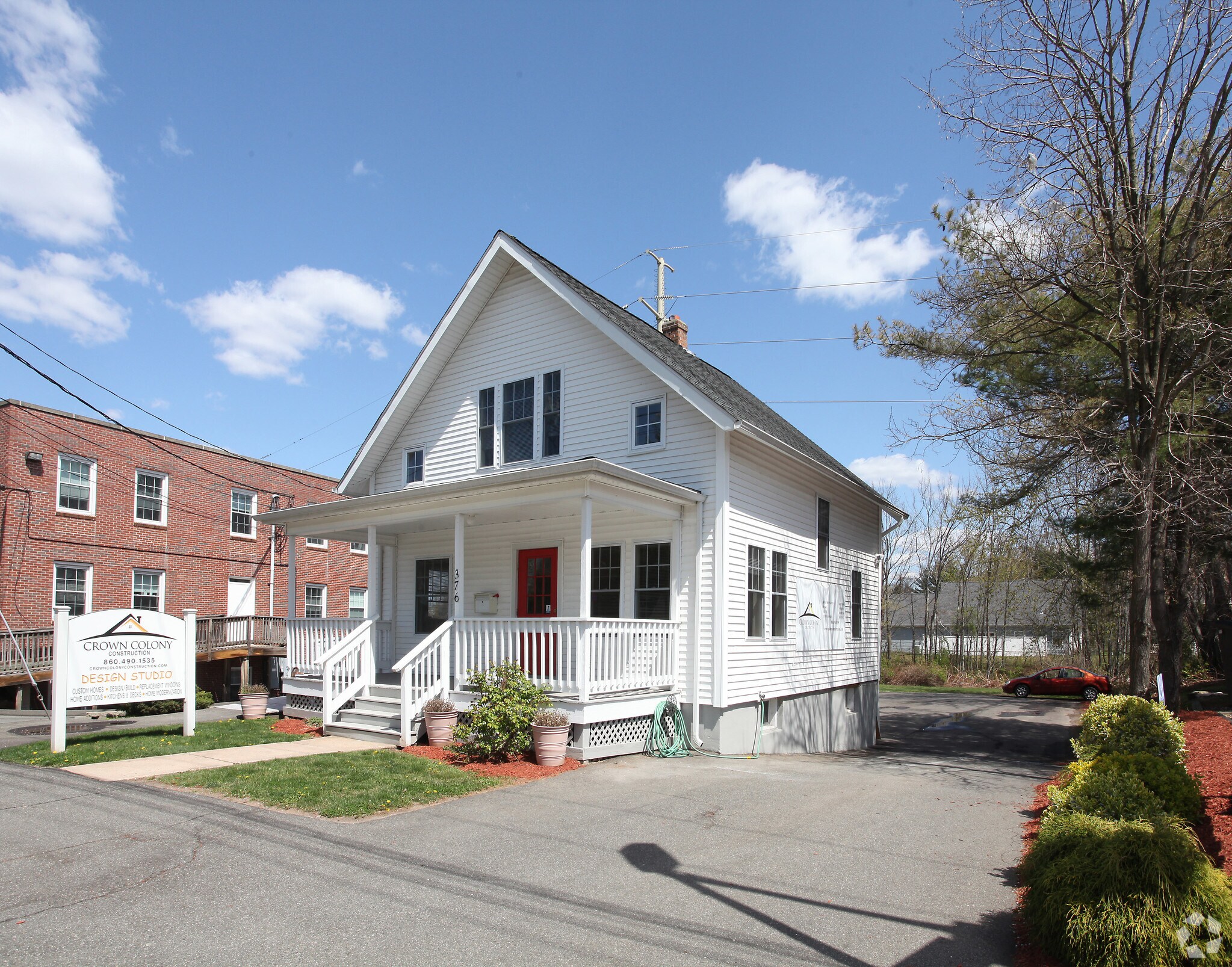 376 Silas Deane Hwy, Wethersfield, CT for sale Primary Photo- Image 1 of 1