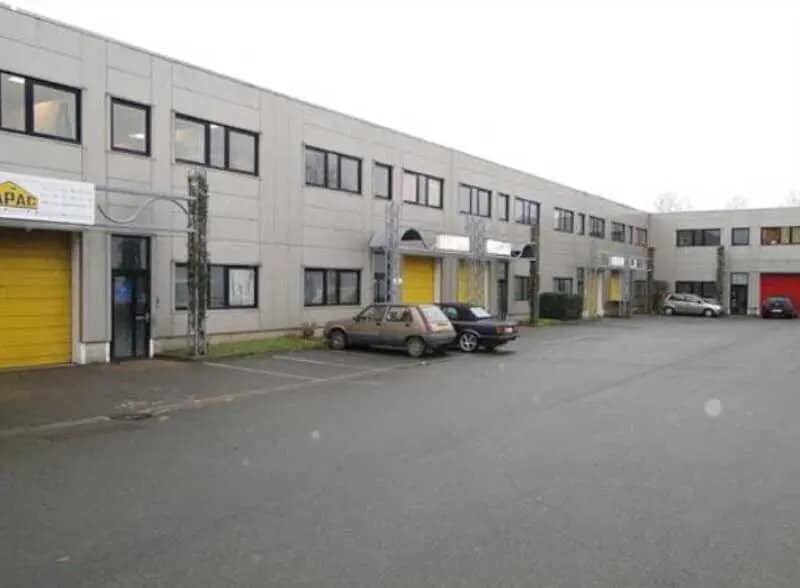 11 Rue Gustave Madiot, Bondoufle for lease - Building Photo - Image 3 of 8