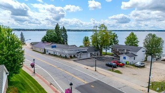 Lake View Motel & Gift Shop - Motel