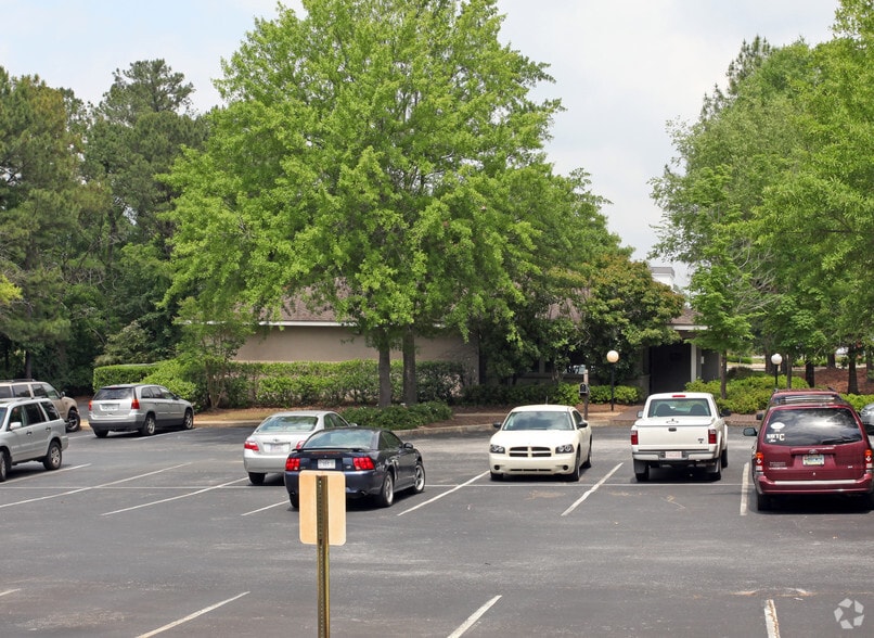 2084 Valleydale Rd, Birmingham, AL for sale - Building Photo - Image 3 of 4