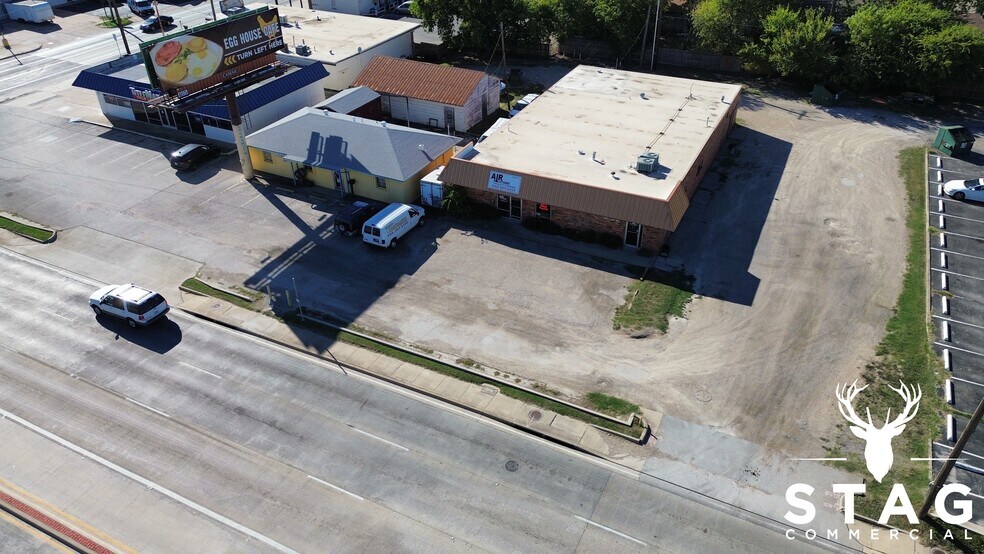 1705 W University Dr, Denton, TX 76201 Retail for Lease