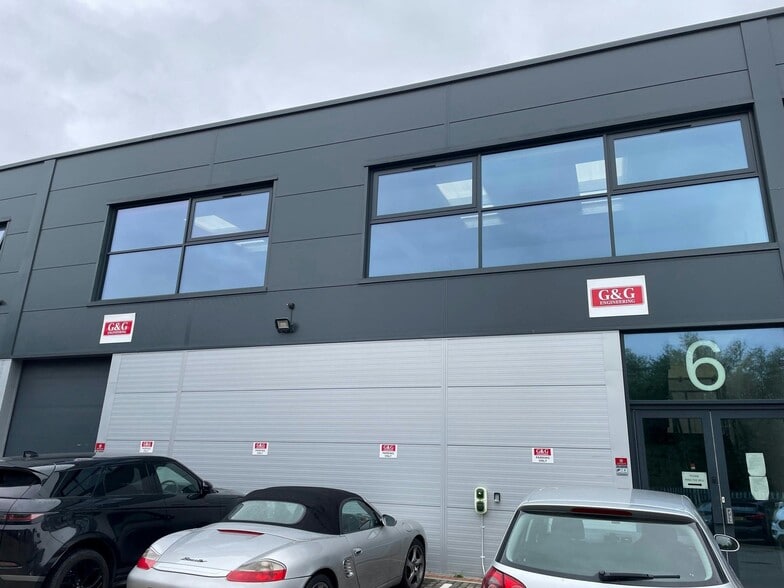 Ford Rd, Chertsey for lease - Building Photo - Image 2 of 6