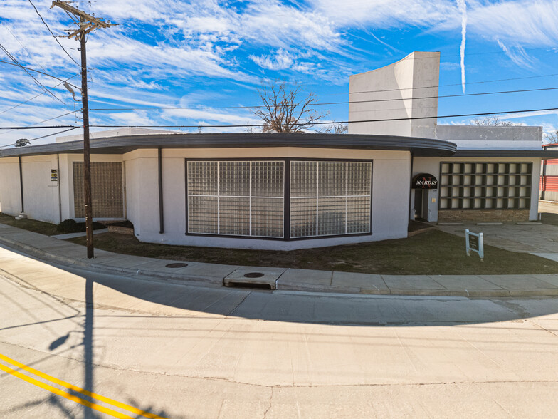 500 E Main St, Kilgore, TX for sale - Building Photo - Image 2 of 50