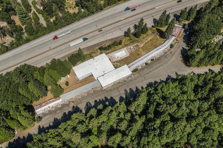 4221 Siskiyou Ave, Dunsmuir, CA for sale - Building Photo - Image 3 of 28