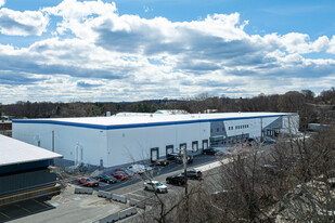 76 Holton St, Woburn MA - Warehouse