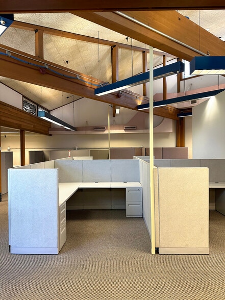 1390 Waverly Dr SE, Albany, OR for lease - Building Photo - Image 2 of 10