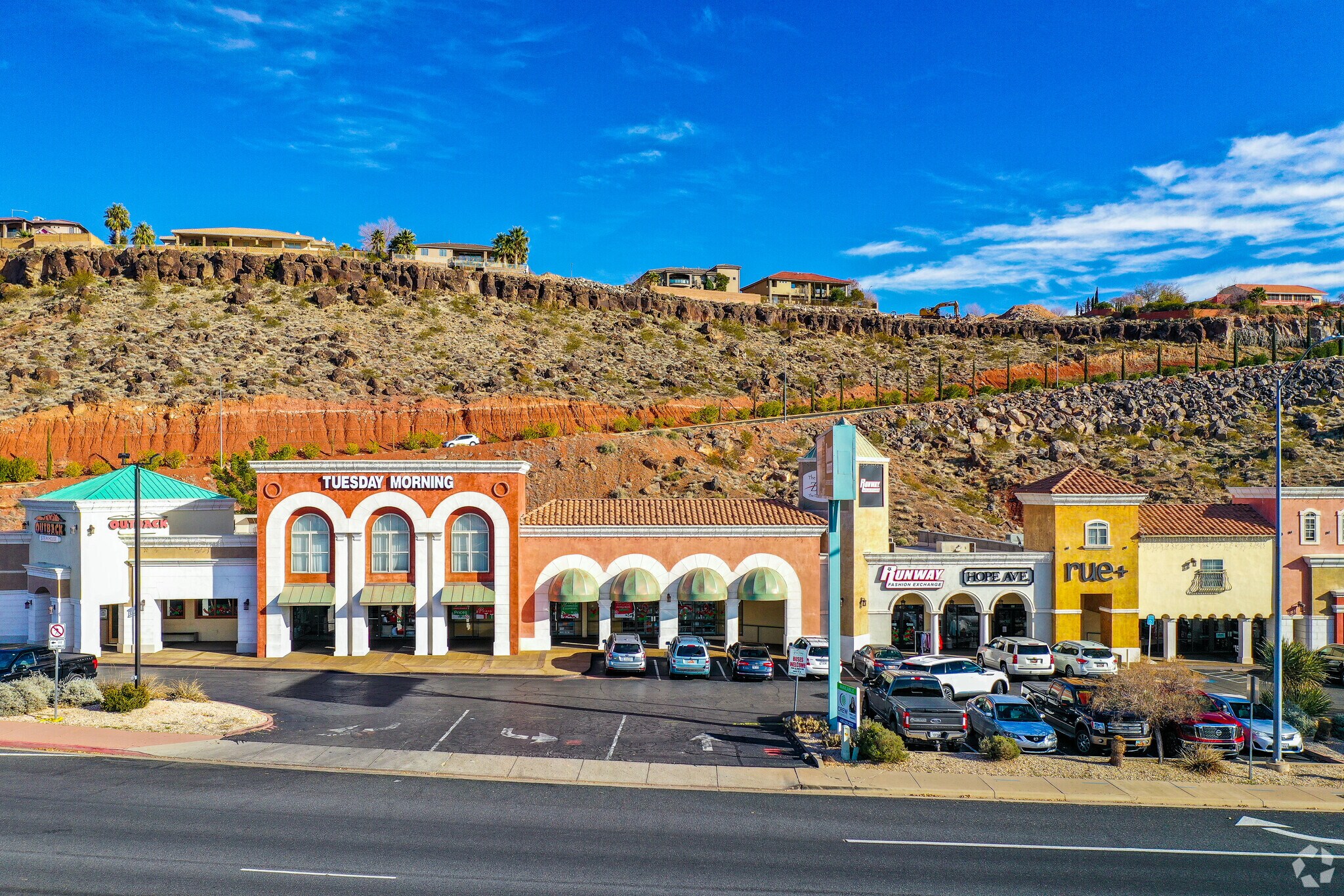 250 N Red Cliffs Dr, Saint UT 84790 The Shoppes at Zion