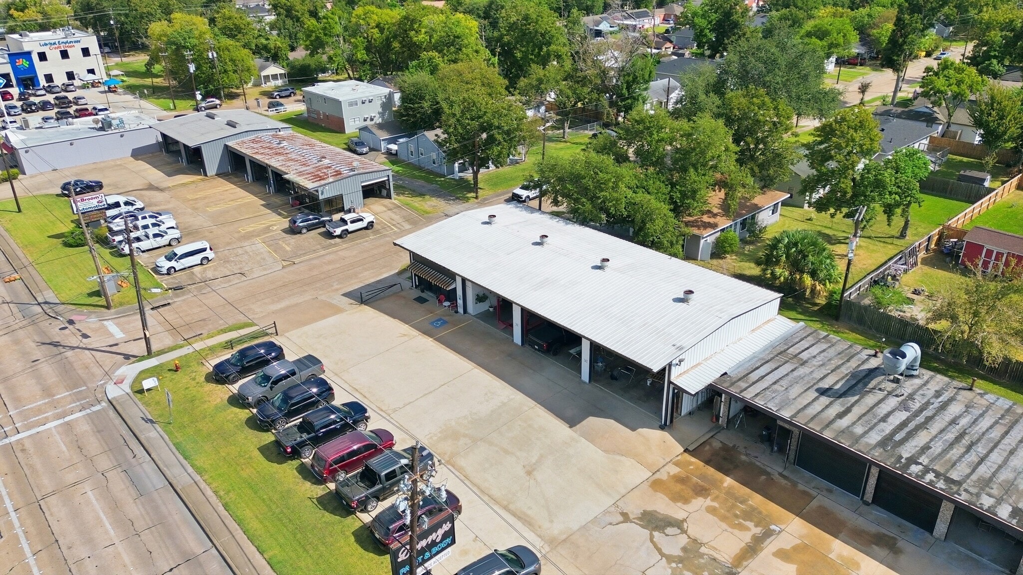 413 Center St, Deer Park, TX for lease Primary Photo- Image 1 of 11