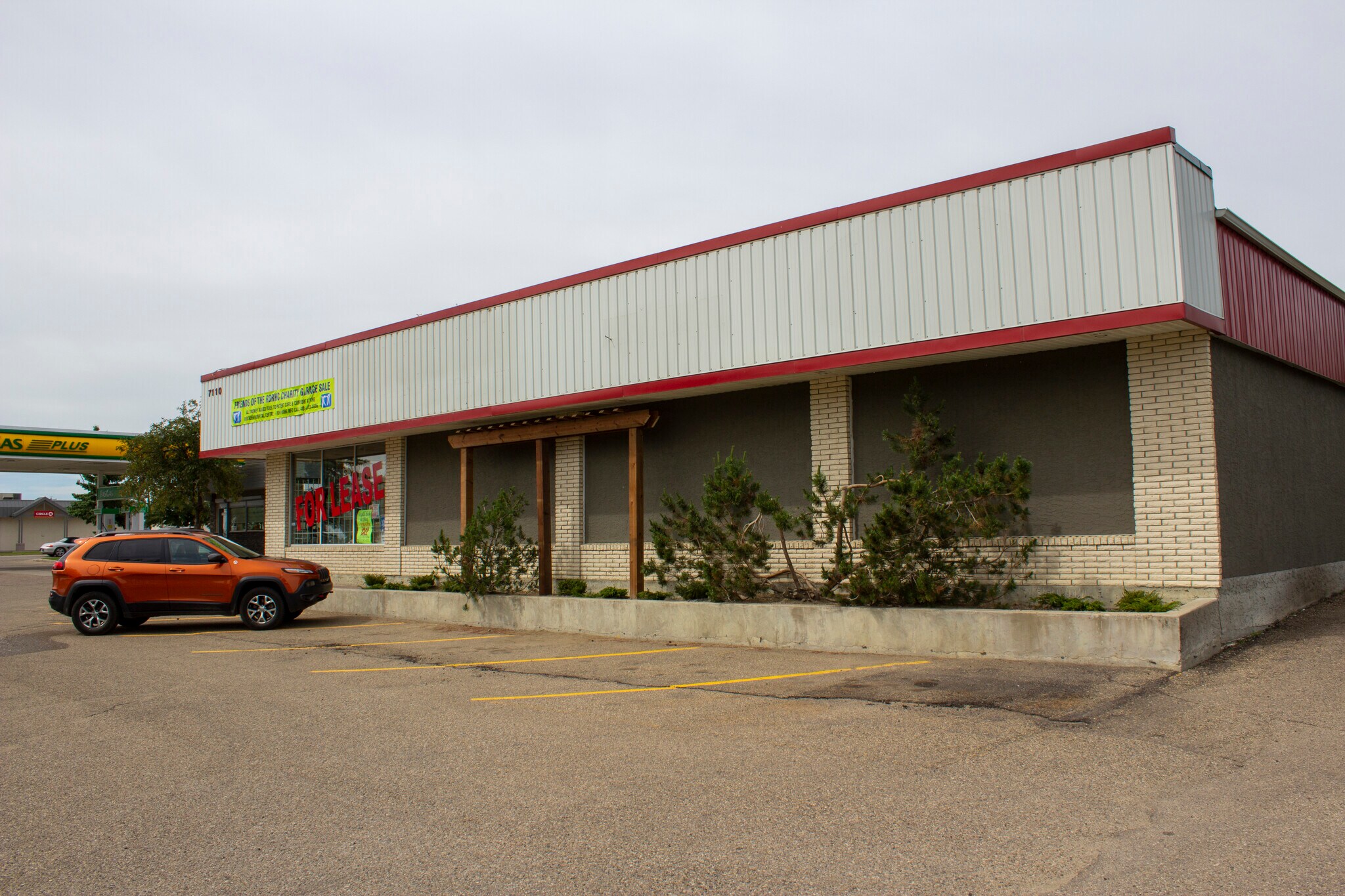 7110 50th Ave, Red Deer, AB T4N 6A5 Retail for Lease