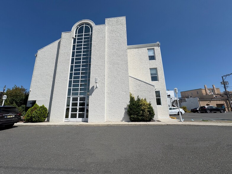 701 West Ave, Ocean City, NJ for lease - Building Photo - Image 2 of 13