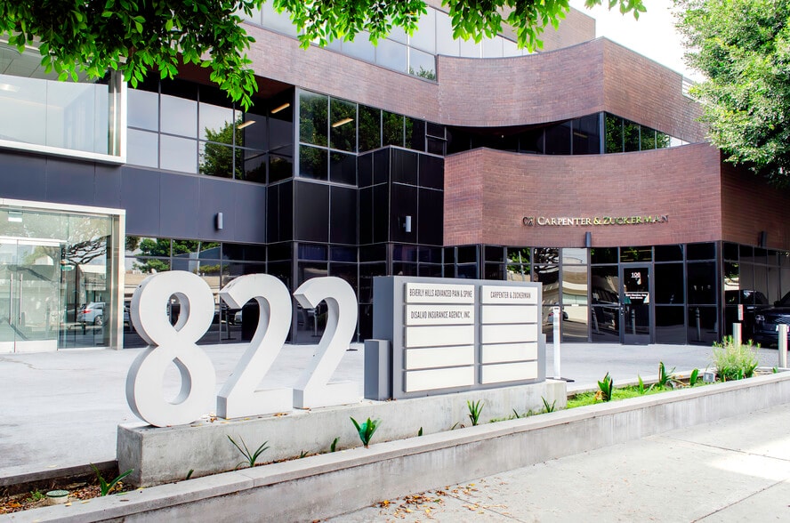 822 S Robertson Blvd, Los Angeles, CA for lease - Building Photo - Image 2 of 5