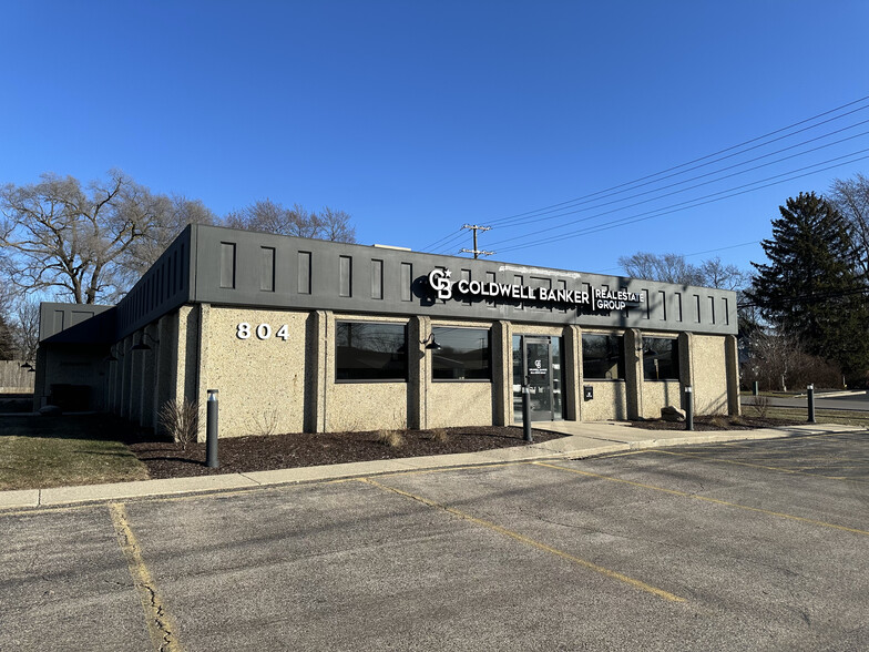 804 N Front St, Mchenry, IL for lease - Building Photo - Image 1 of 7