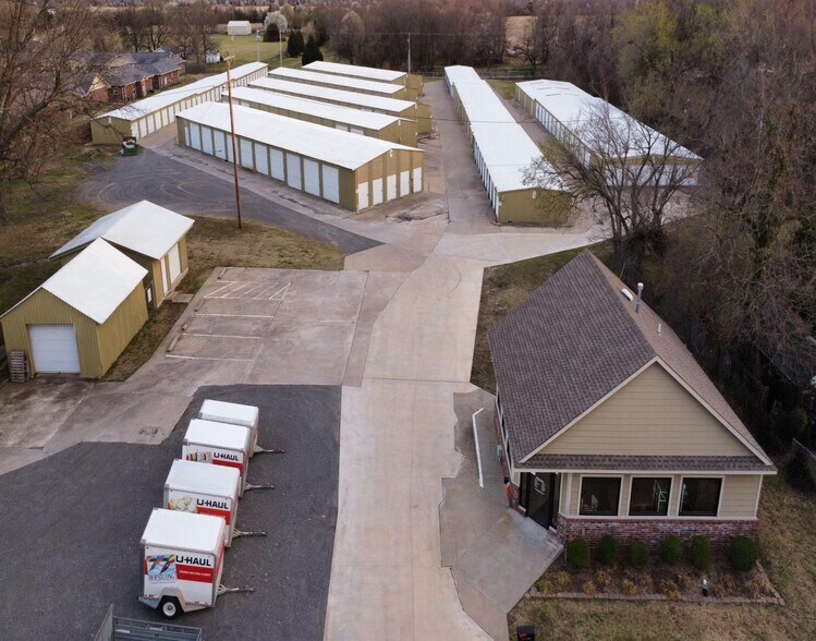 4421 W Okmulgee St, Muskogee, OK 74401