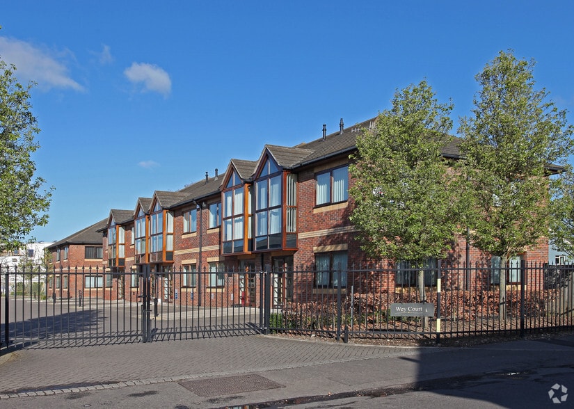 Mary Rd, Guildford for sale - Primary Photo - Image 1 of 13