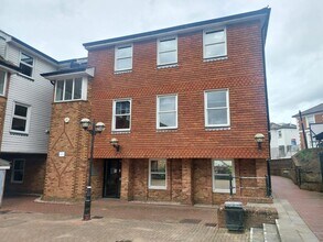 Coach And Horses Passage, Tunbridge Wells for lease Building Photo- Image 2 of 11