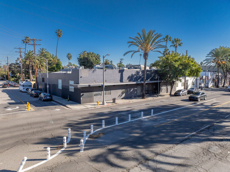 752-758 N Highland Ave, Los Angeles, CA for sale - Building Photo - Image 1 of 18