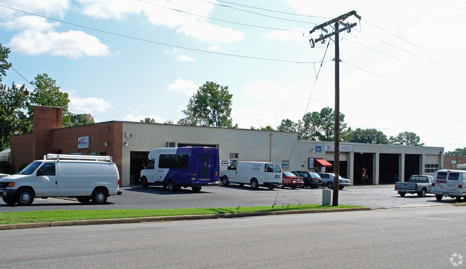 2201 Dickens Rd, Richmond, VA 23230 Property Record