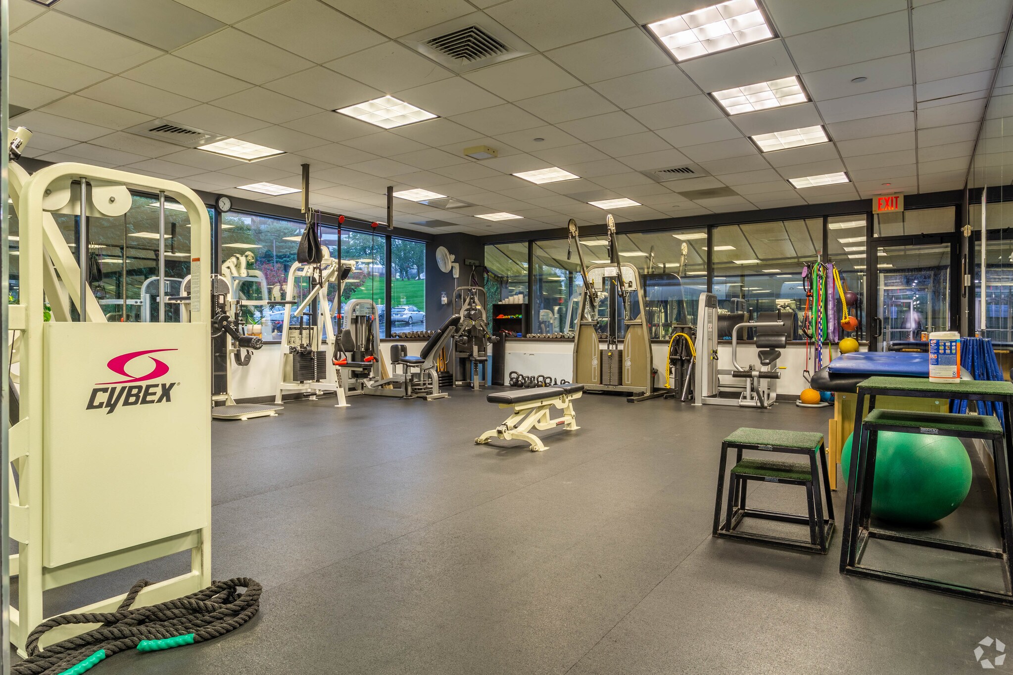 3 Corporate Dr, Shelton, CT 06484 Corporate Three