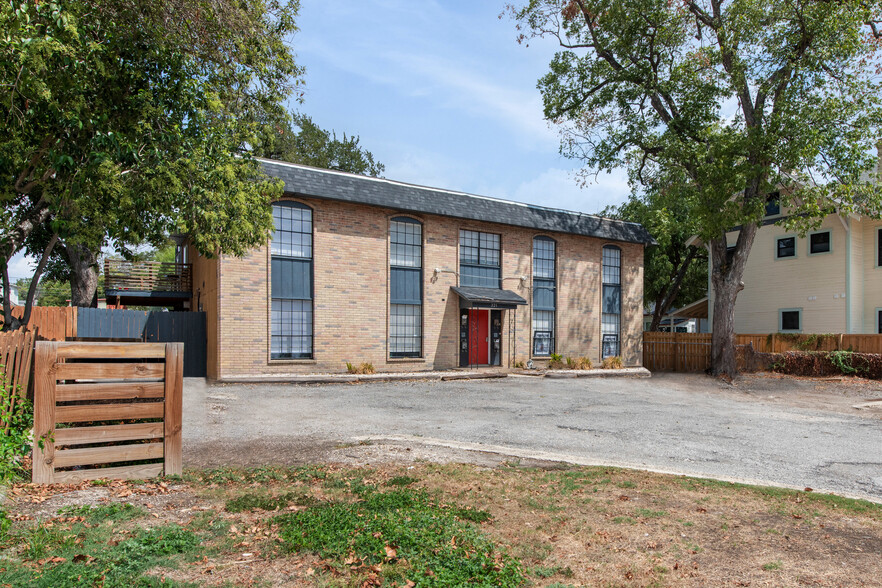 221 E Craig Pl, San Antonio, TX 78212 - Multifamily for Sale | LoopNet