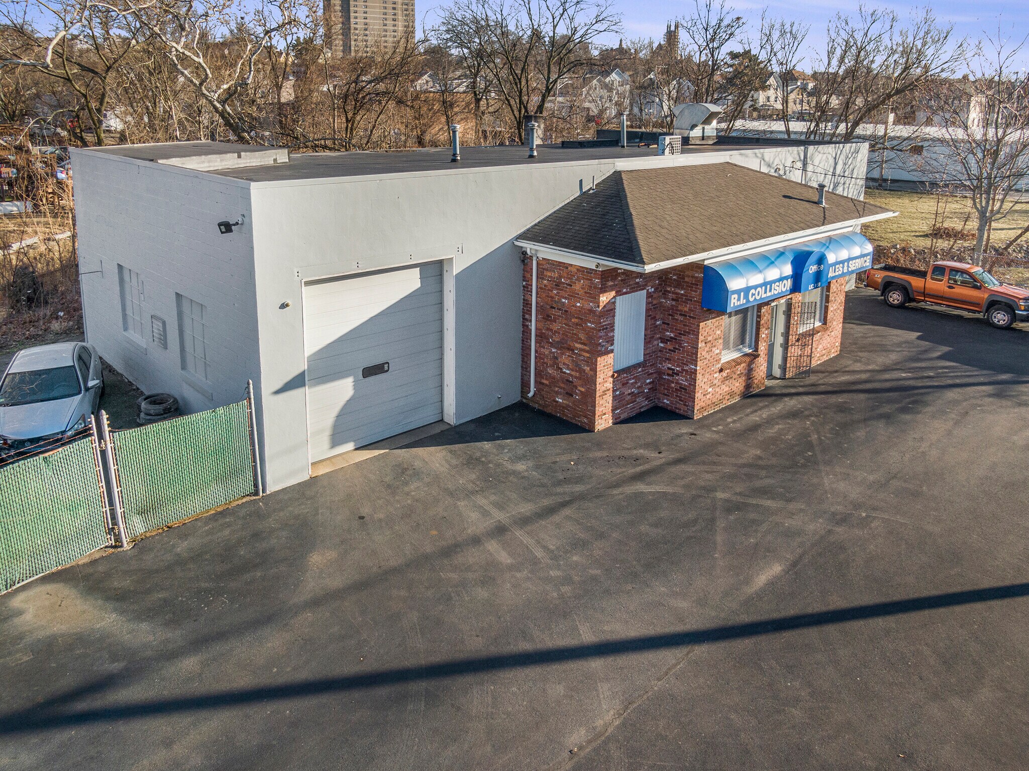 193 Valley, Providence, RI for sale Primary Photo- Image 1 of 1