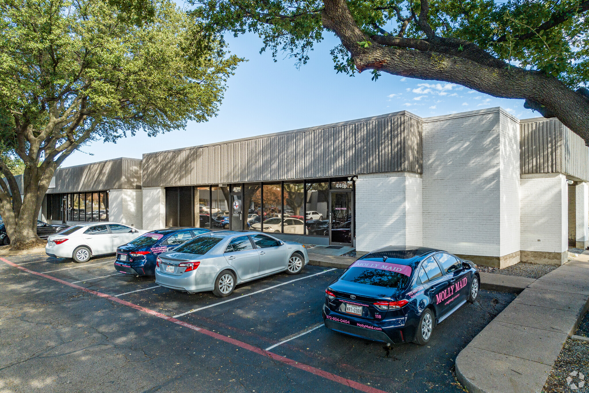 4440-4460 Spring Valley Rd, Dallas, TX for lease Building Photo- Image 1 of 10