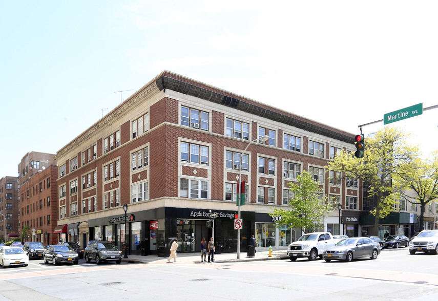 33-41 Mamaroneck Ave, White Plains, NY for lease - Primary Photo - Image 1 of 3