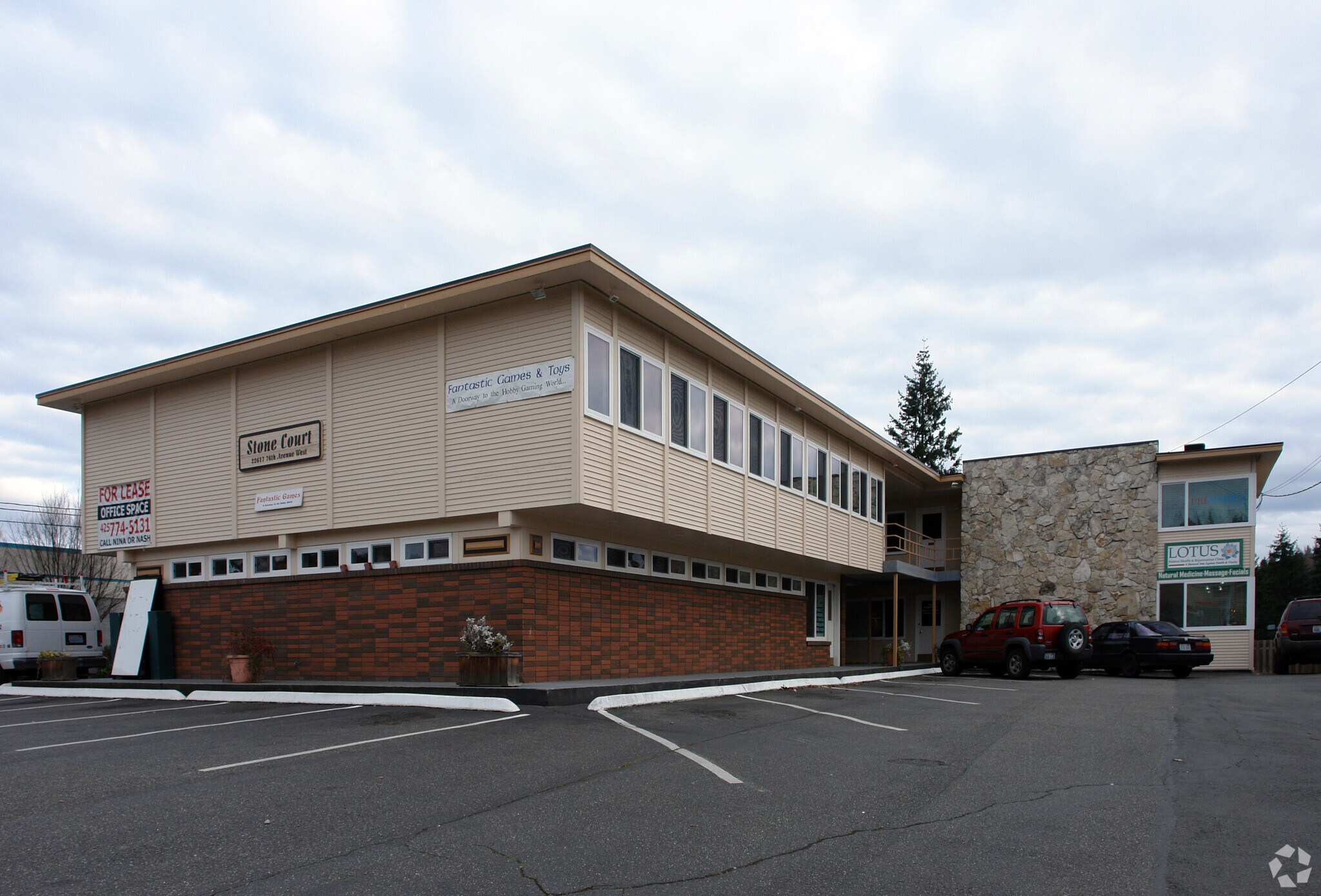 22617 76th Ave W, Edmonds, WA for sale Primary Photo- Image 1 of 1