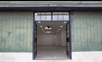 5149-5151 W Adams Blvd, Los Angeles, CA for lease Building Photo- Image 2 of 5