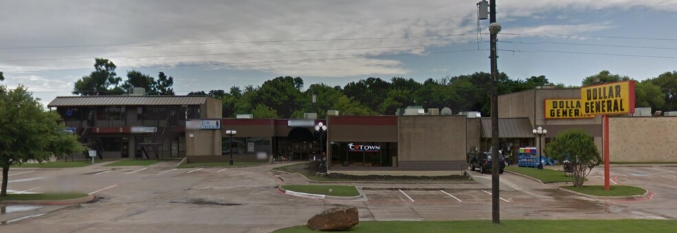 701-717 E Pecan St, Celina, TX for lease - Building Photo - Image 1 of 2