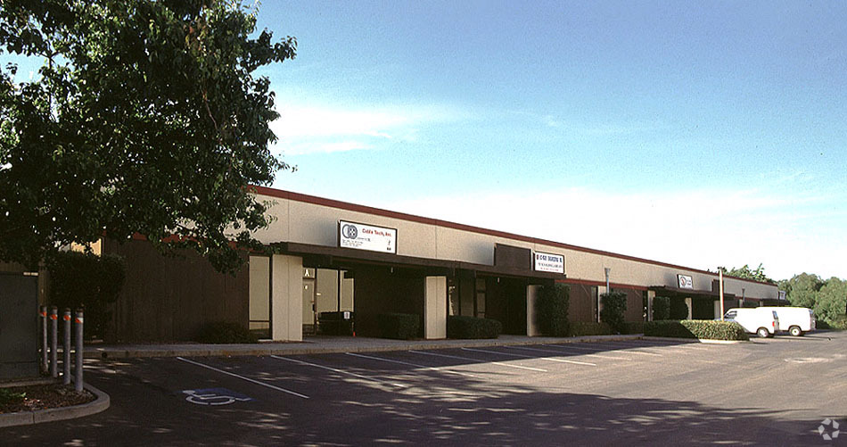 1752 Junction Ave, San Jose, CA for lease - Building Photo - Image 3 of 5