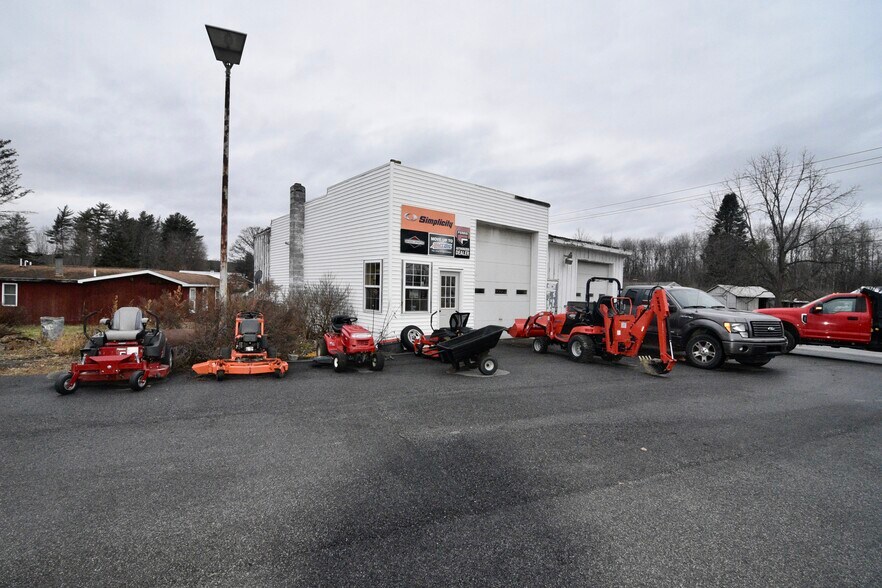 1107 State Route 22, Cambridge, NY for sale - Building Photo - Image 1 of 1