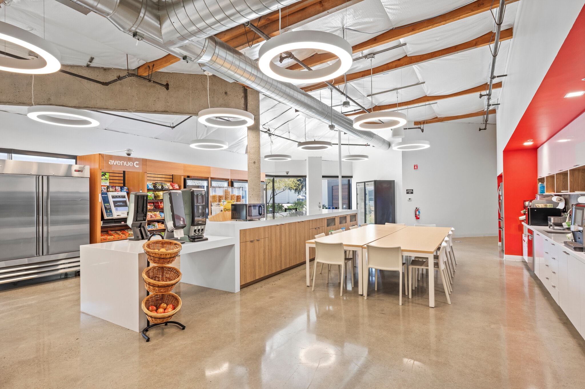 51-61 Daggett Dr, San Jose, CA for lease Interior Photo- Image 1 of 4