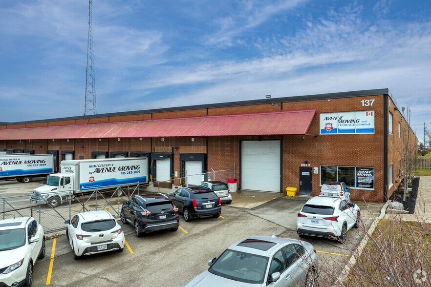 137 Horner Ave, Toronto, ON for lease - Building Photo - Image 3 of 5