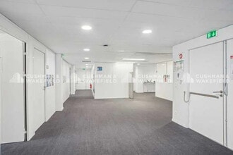 120 Rue Masséna, Lyon for lease Building Photo- Image 1 of 3