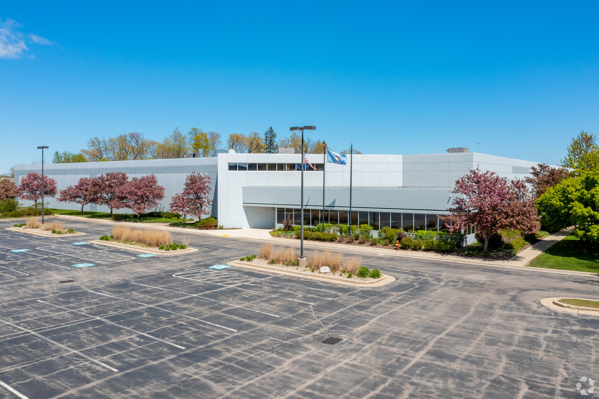 5355 S Westridge Dr, New Berlin, WI for sale Building Photo- Image 1 of 1